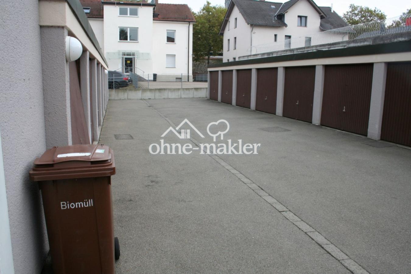Innenhof, Einzelgaragen