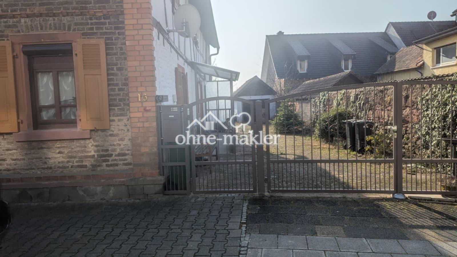Einfahrt 