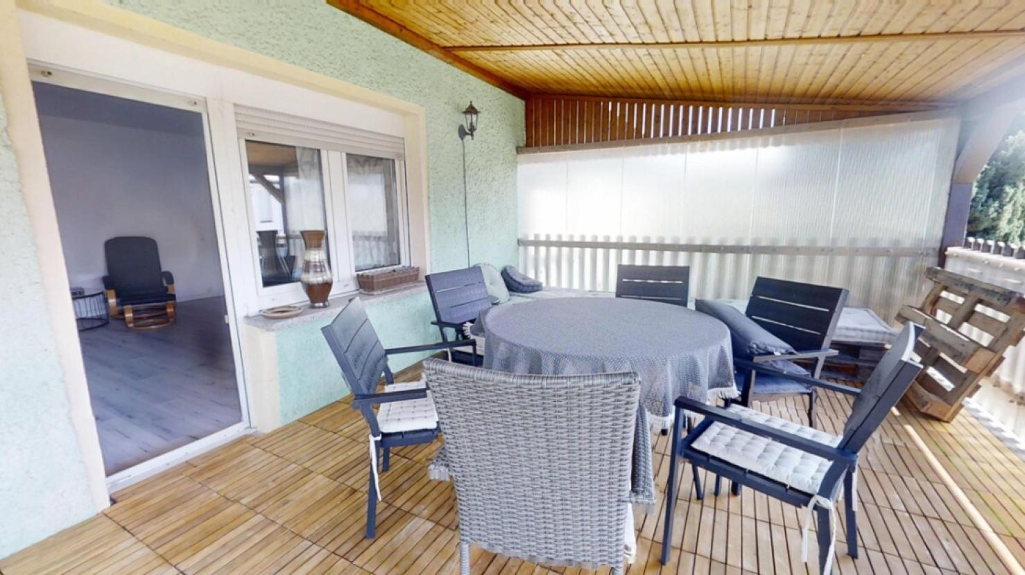 Terrasse EG