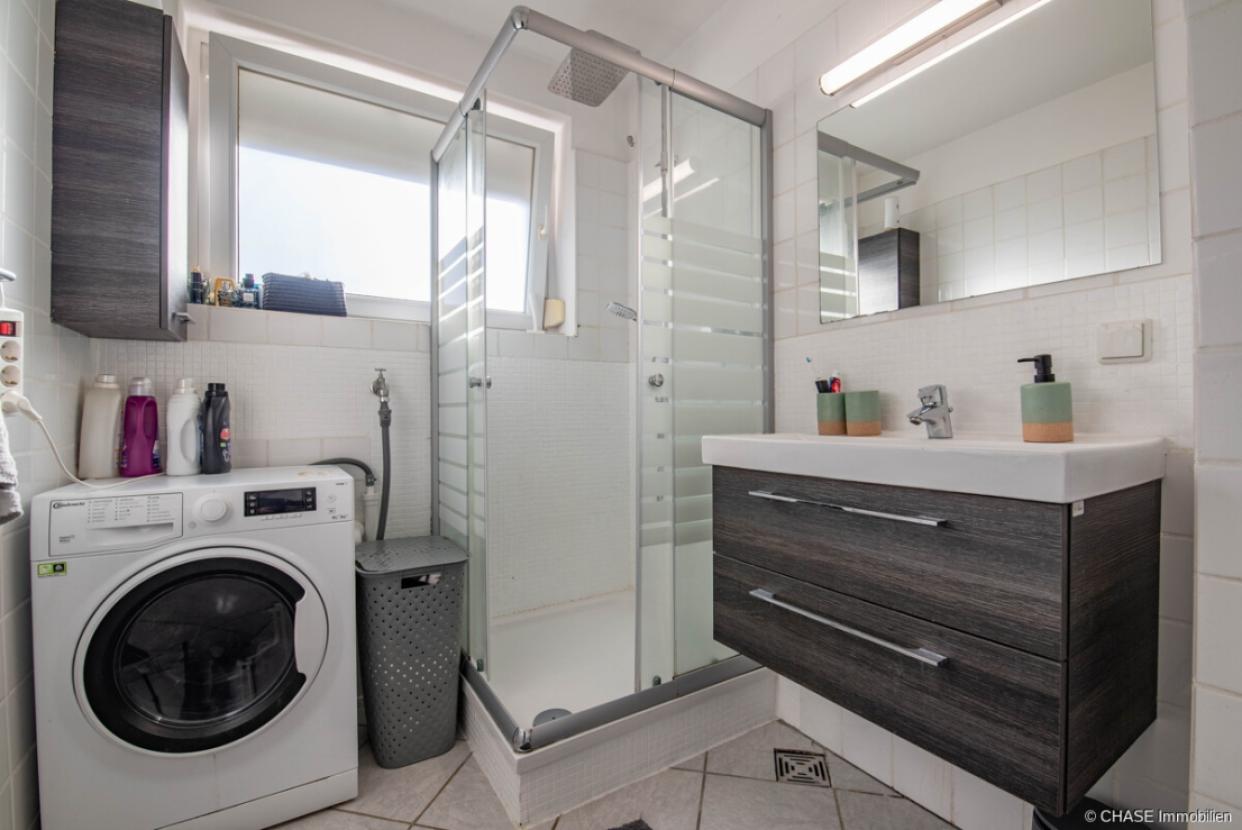 Badezimmer Ansicht 1