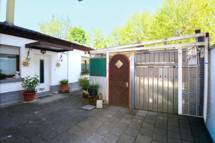 Hofansicht-Gewerbe