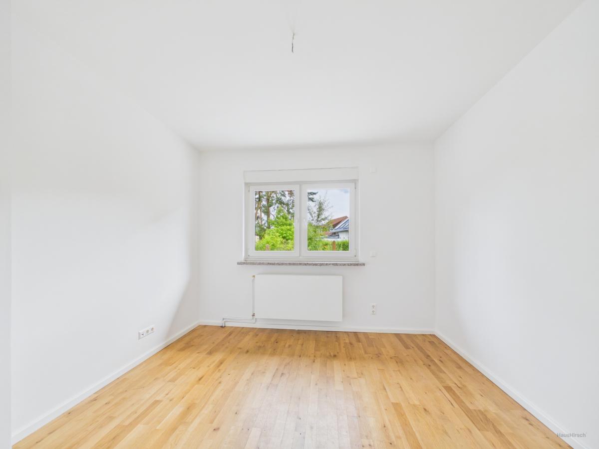 Büro EG
