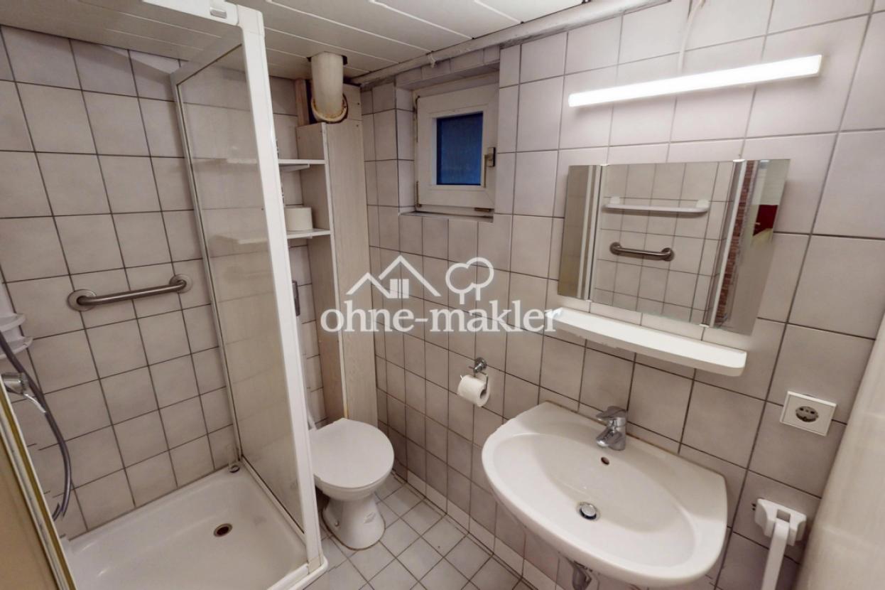 Badezimmer im Keller