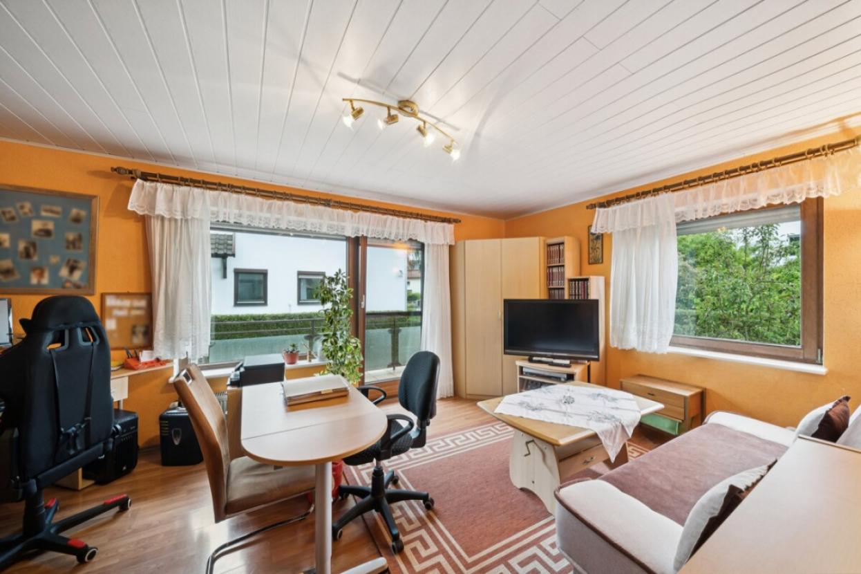 Büro Erdgeschoss
