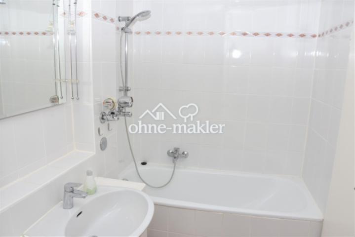 Schlafzimmer / Bad (ensuite)