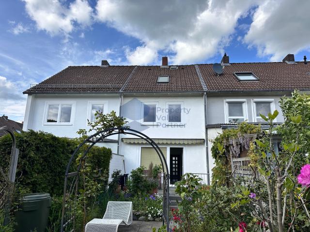 Außenansicht Gebäude vom Garten