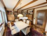 Hauptwohnung Esszimmer - (KI generiert)