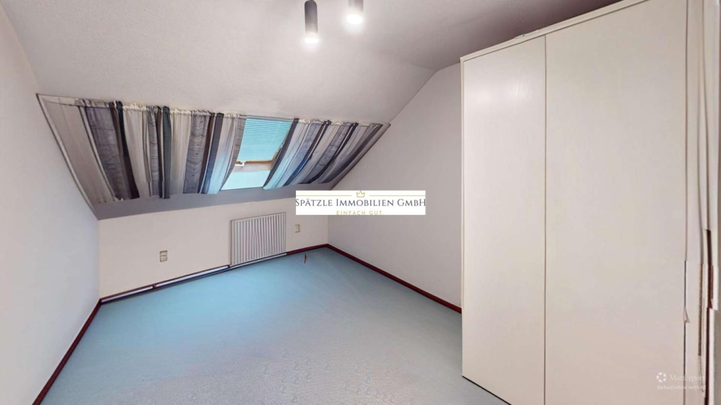 DG Hauptwohnung Arbeitszimmer