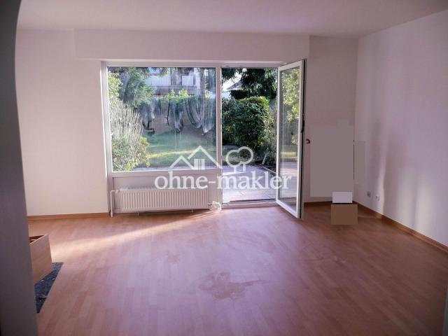 Wohnzimmer - Blick zum Garten