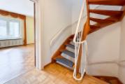 Treppe zum OG
