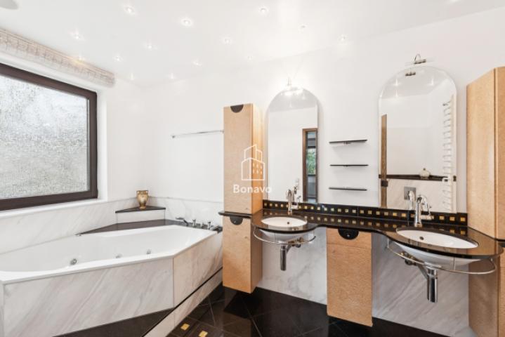 Badezimmer 2 EG