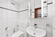 Badezimmer 1-Zimmer-Wohnung 