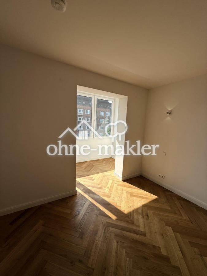Schlafzimmer / Loggia