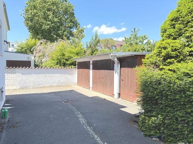 Garage-Blild1_0490