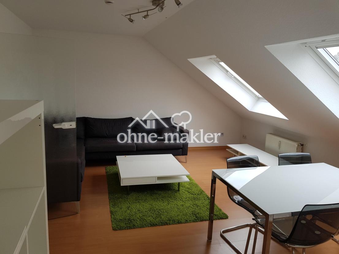 Wohn-/Ess-Zimmer