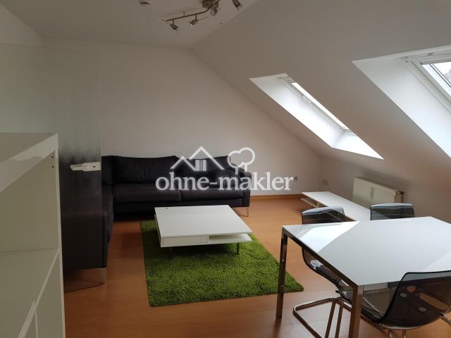 Wohn-/Ess-Zimmer