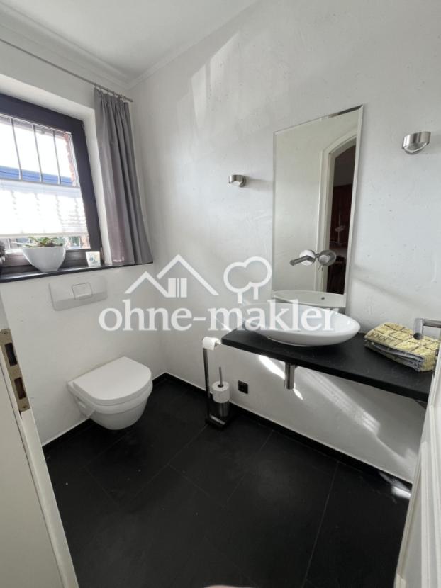 EG  Gäste Toilette