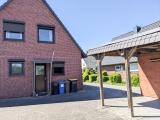 Ansicht vom Carport