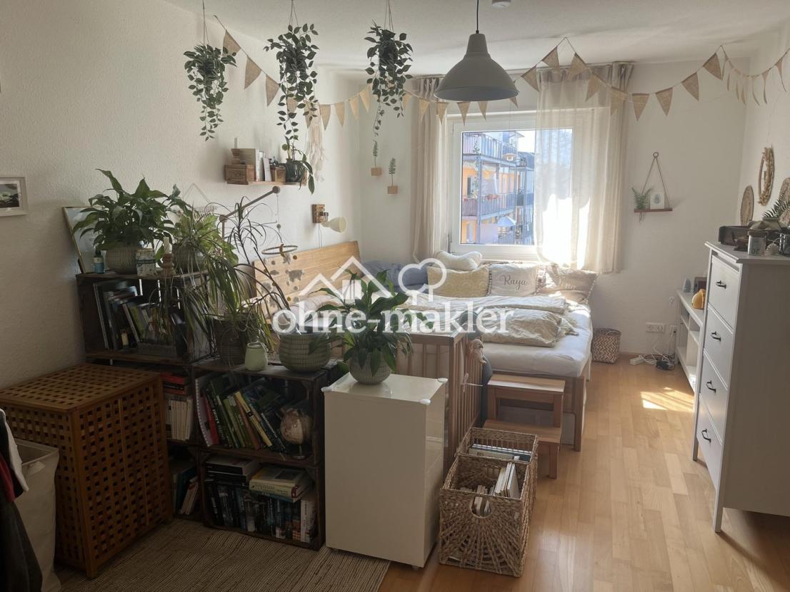 Schlafzimmer 1