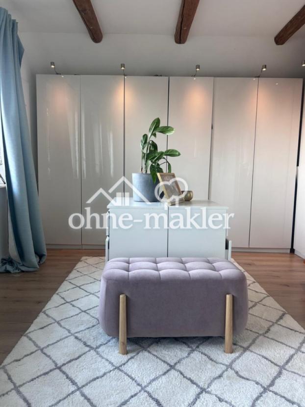 Schlafzimmer Eltern