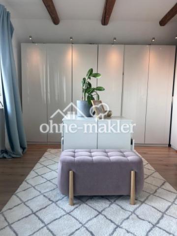 Schlafzimmer Eltern