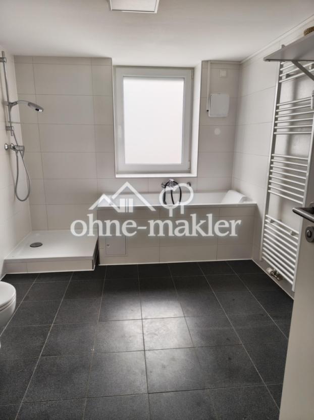Badezimmer rechter Bereich