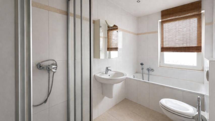 Badezimmer 1. OG