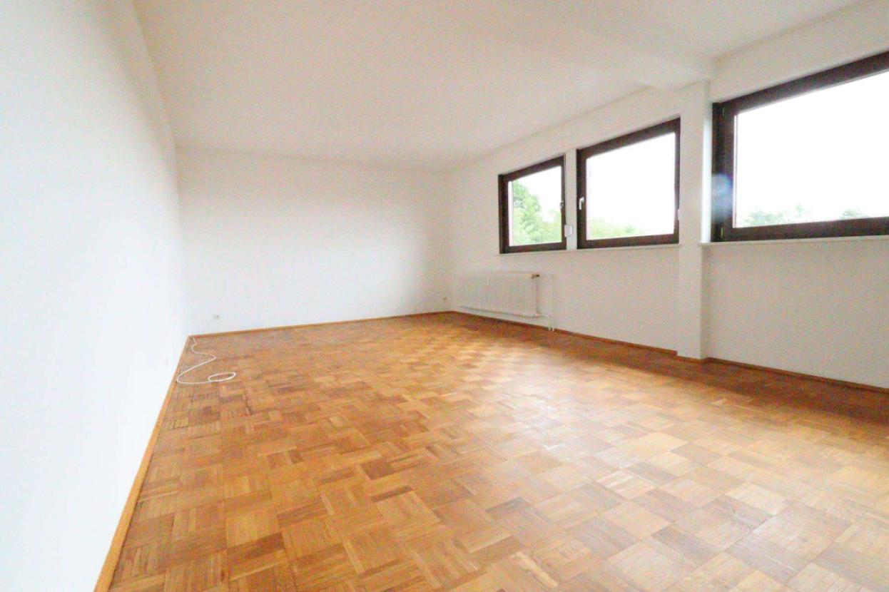 Wohnzimmer - Bild 2