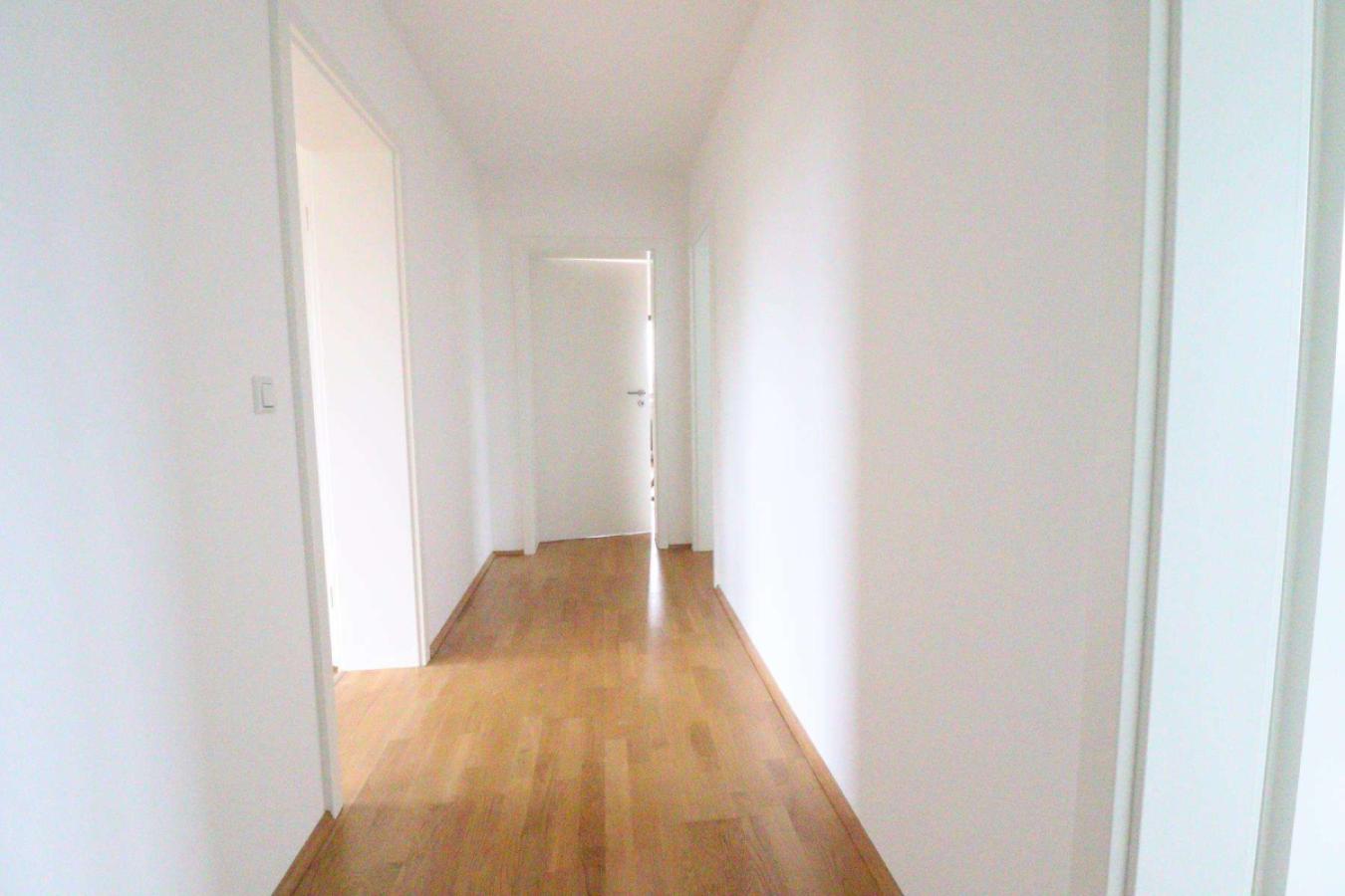 Flur - Bild 2