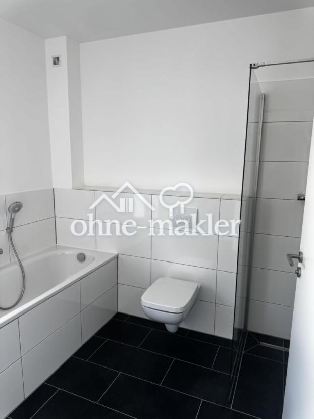 Badezimmer Ansicht 1