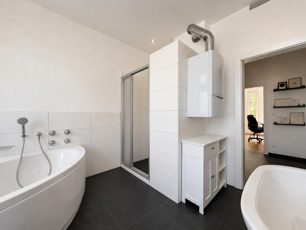 Weitere Ansicht Badezimmer WE 2.OG
