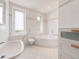 Weitere Ansicht Badezimmer WE EG