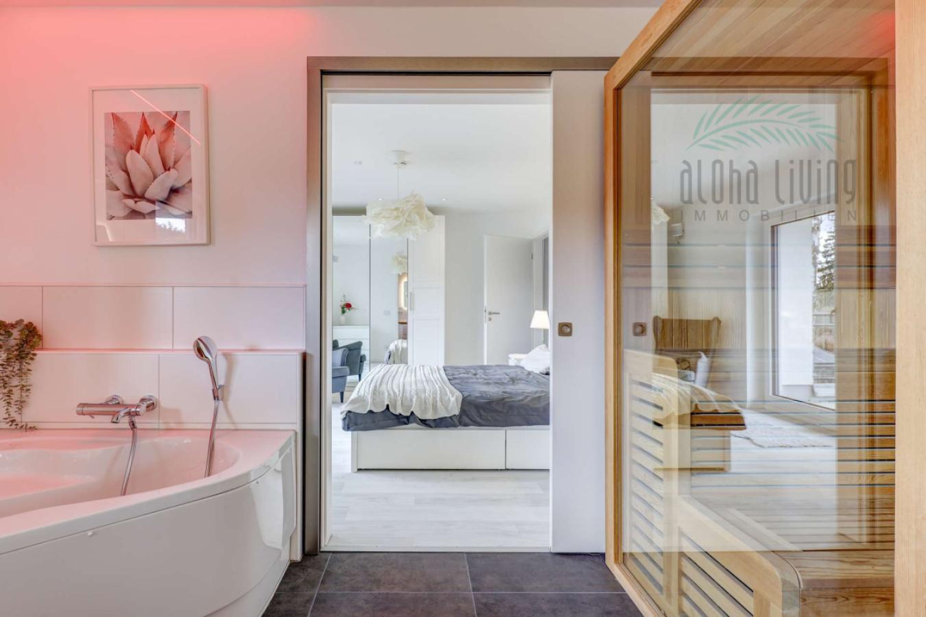 Badezimmer 2 (OG)