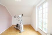 Schlafzimmer DG