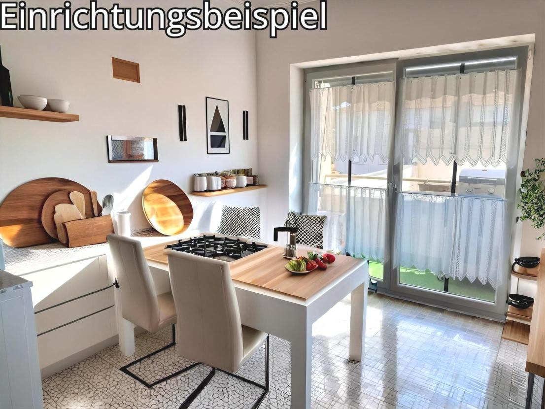 Küche mit Balkon