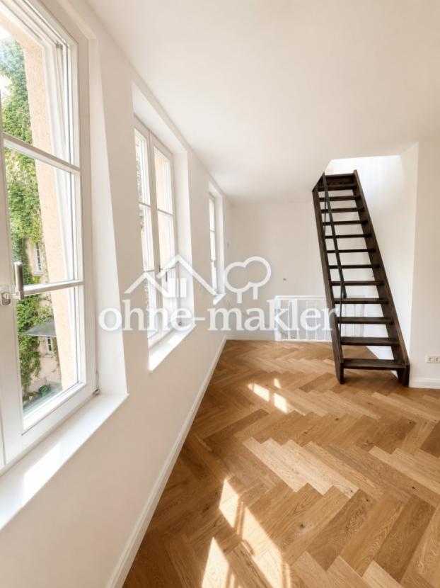 Blick Treppenhaus Küche