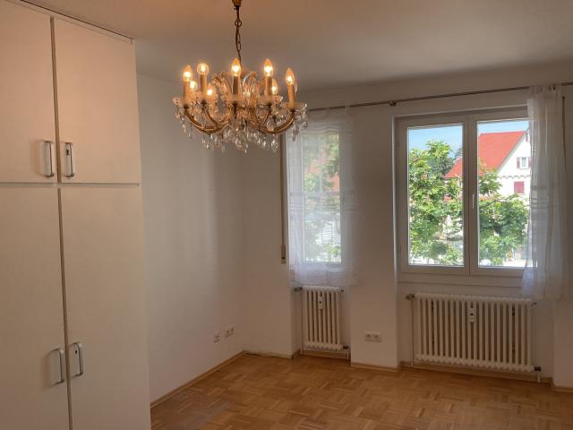 Zweites Kinder-/Arbeitszimmer