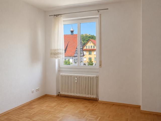 Ruhiges Kinderzimmer mit Blick Richtung Altstadt