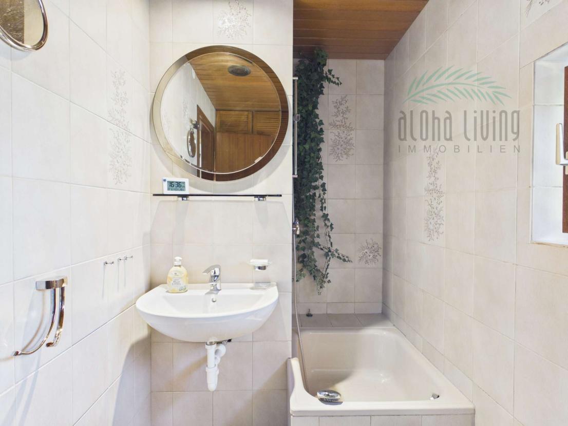 Badezimmer (1 EG)