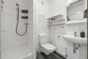 Gäste WC mit Dusche