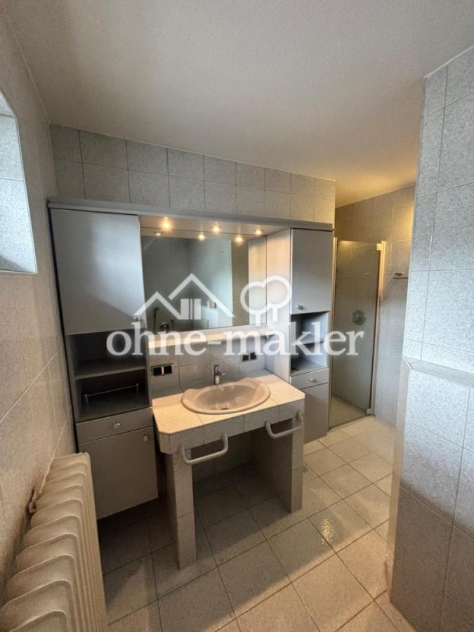 Badezimmer EG