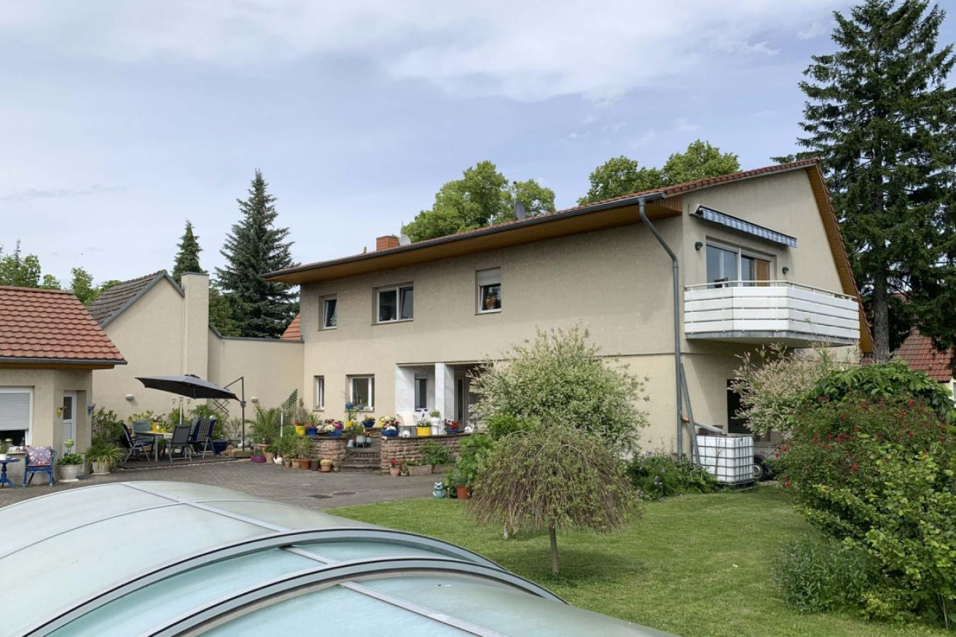 Hausrückansicht