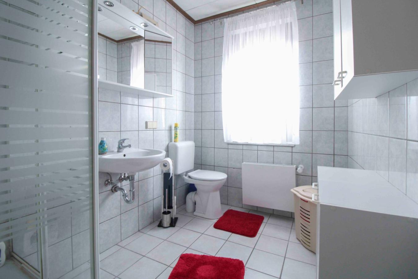 Bad Einliegerwohnung