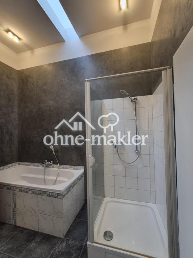 Badezimmer Wohnung 1