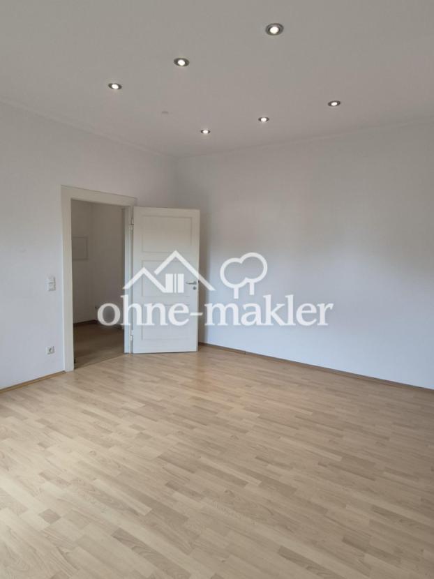 Schlafzimmer Wohnung 2