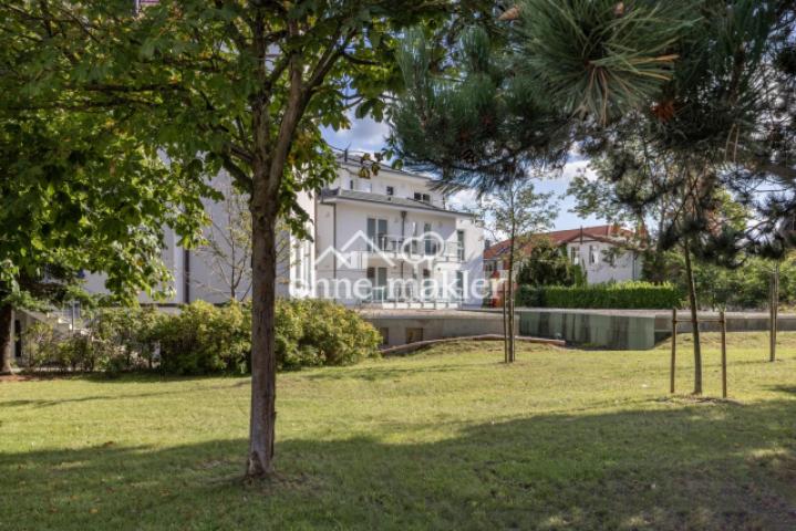 Villa Siegfried aus West