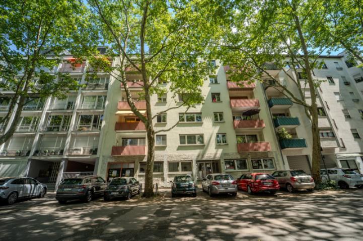 Straßenansicht