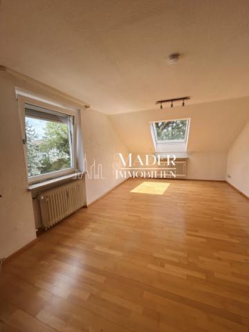 Wohnzimmer DG