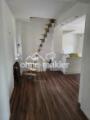 Treppe ins Obergeschoss