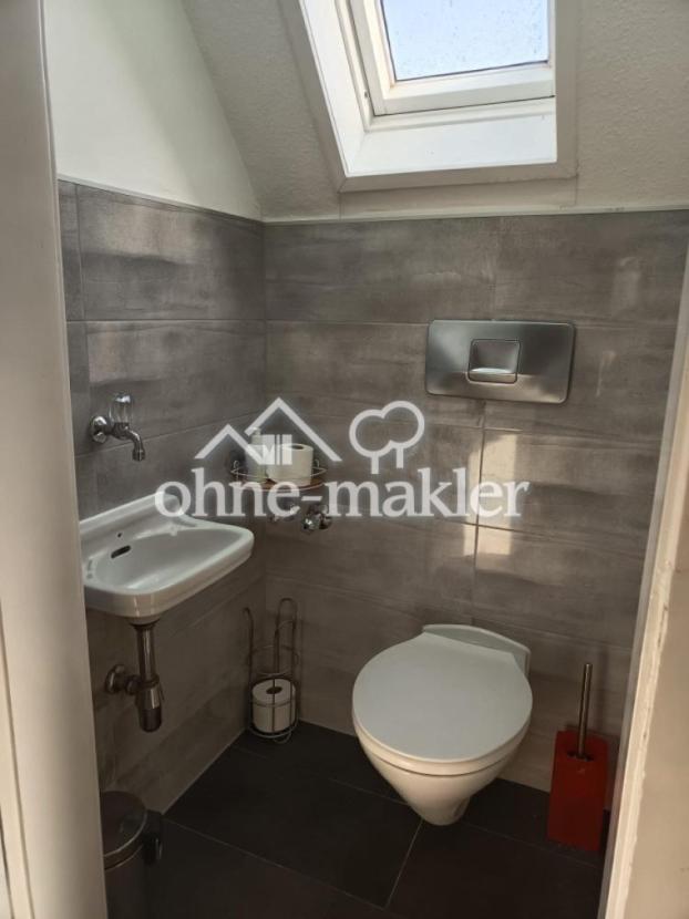 Separates WC Dachgeschoss